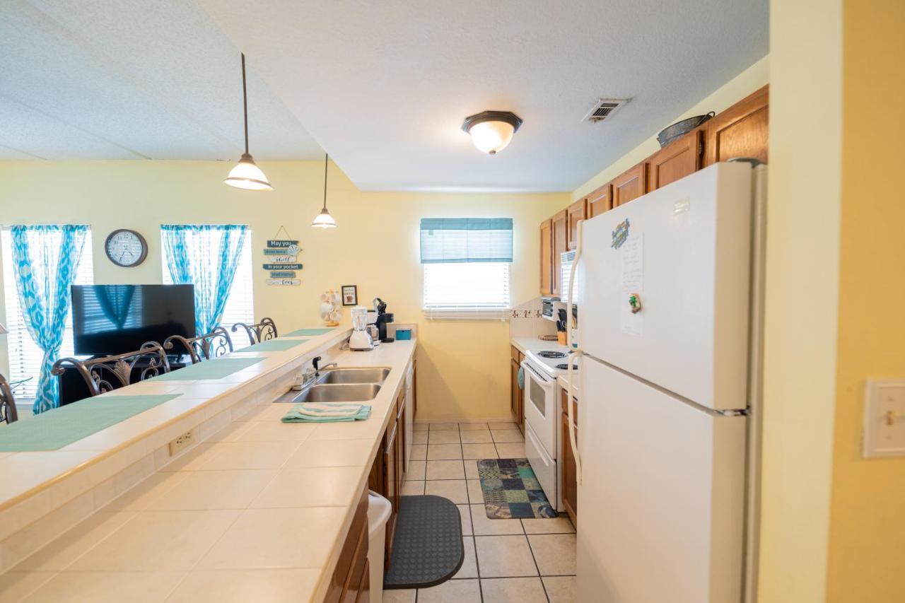 Affordable Spi Family Condo - Walking Distance To The Beach, Sleeps 6, Third Floor, 2025 Traveler Award South Padre Island Exteriér fotografie